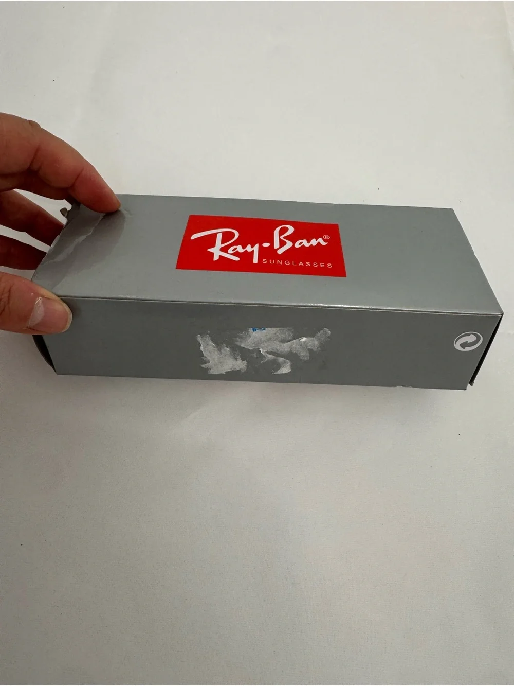 New Ray-Ban Sunglasses Red Inside Floral RB2140